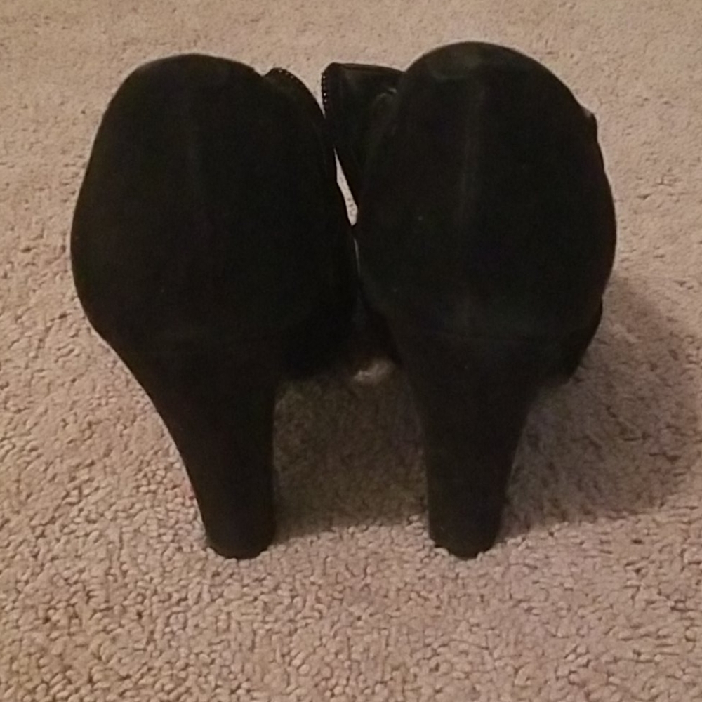 Booties - Picture 2 of 4